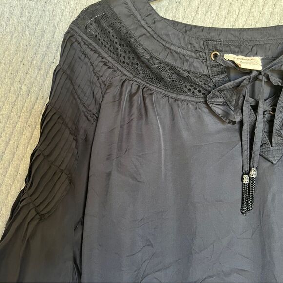 Sundance XS Black Pintuck Short Sleeve Minimal Basic Blouse Top Boho Luxury - Picture 5 of 11